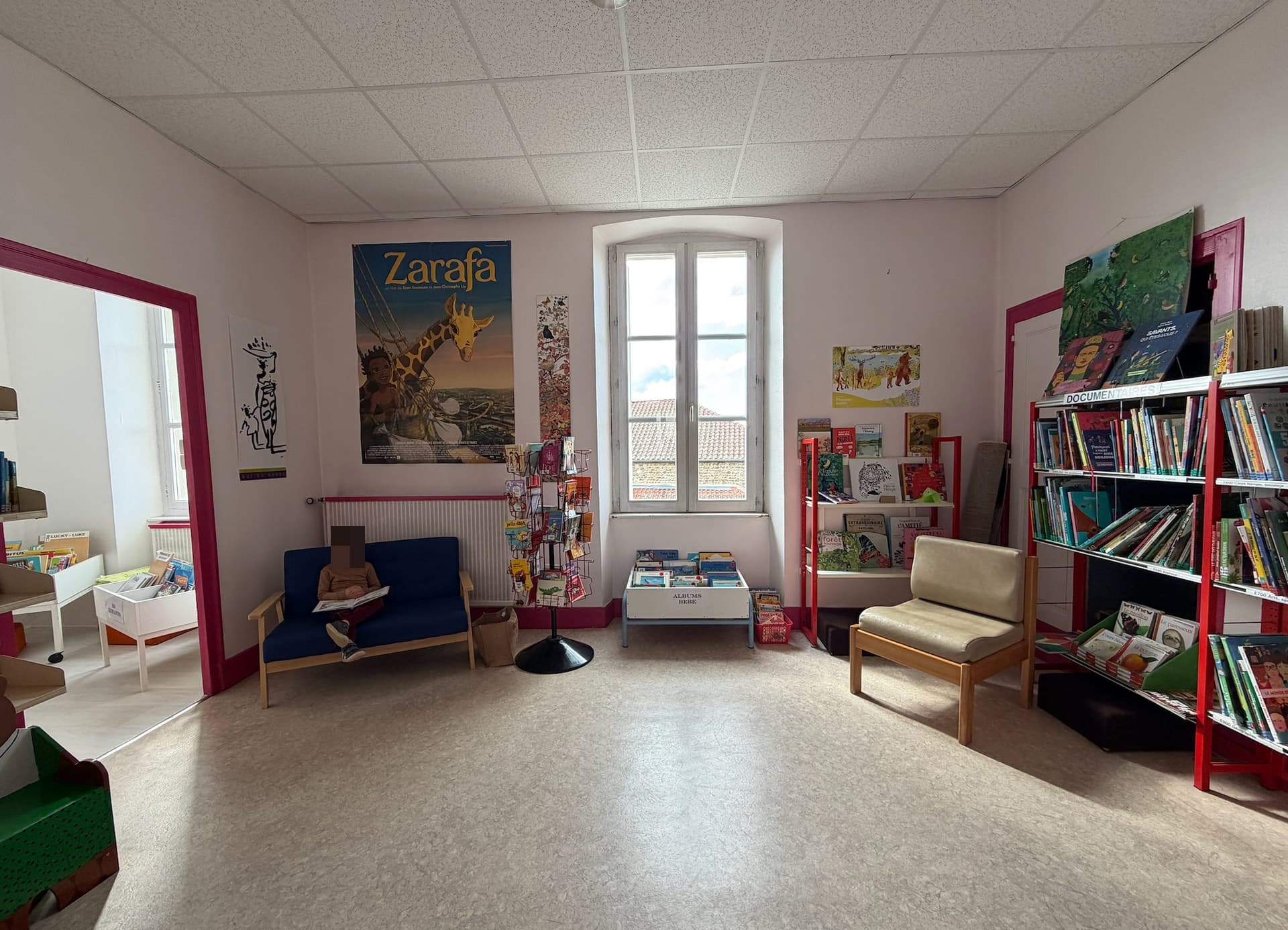 Espace jeunesse de la bibliothèque